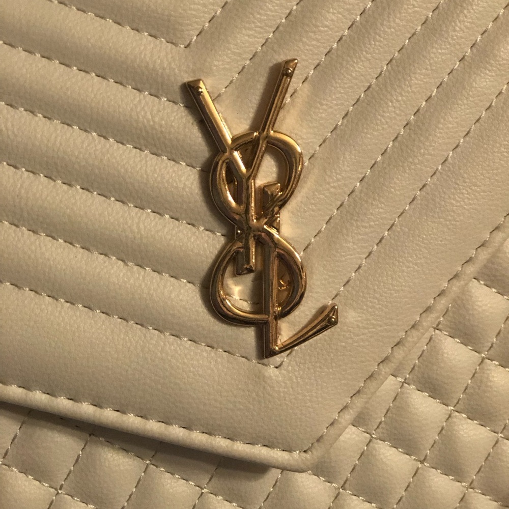 🖤BOUTIQUE PURSE🖤 - Picture 3 of 15